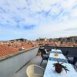Rooms Kisic - Two-Bedroom Apartment